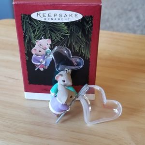 HALLMARK Ornament 1996 A Heart Full Of Love